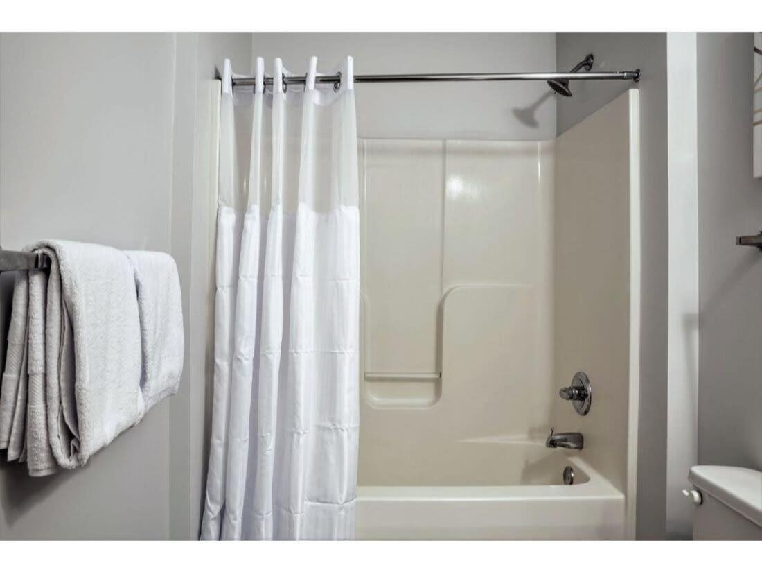Bold 2Br 2Ba In The Block Apartment By Cozysuites! Indianapolis Buitenkant foto